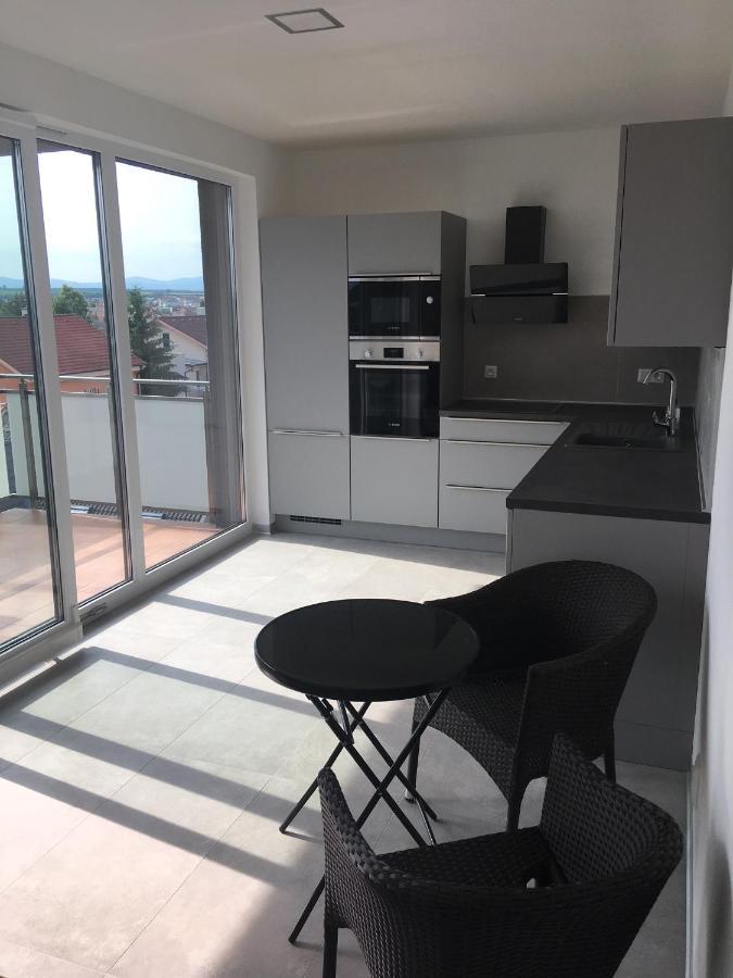 Apartment Sun Lakes - Sever Senec Eksteriør bilde